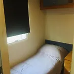 Dom wakacyjny Mobil-home Avec Grand Jardin