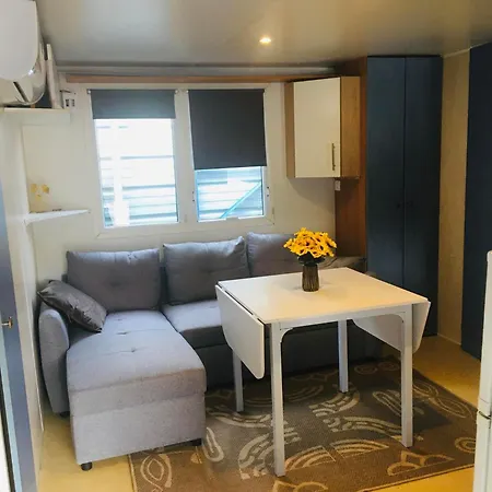 Σπίτι διακοπών Mobil-home Avec Grand Jardin Sérignan
