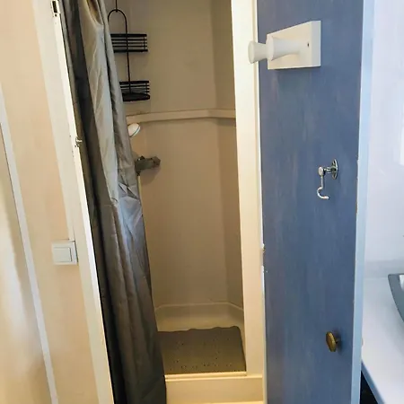 Mobil-home Avec Grand Jardin Serignan