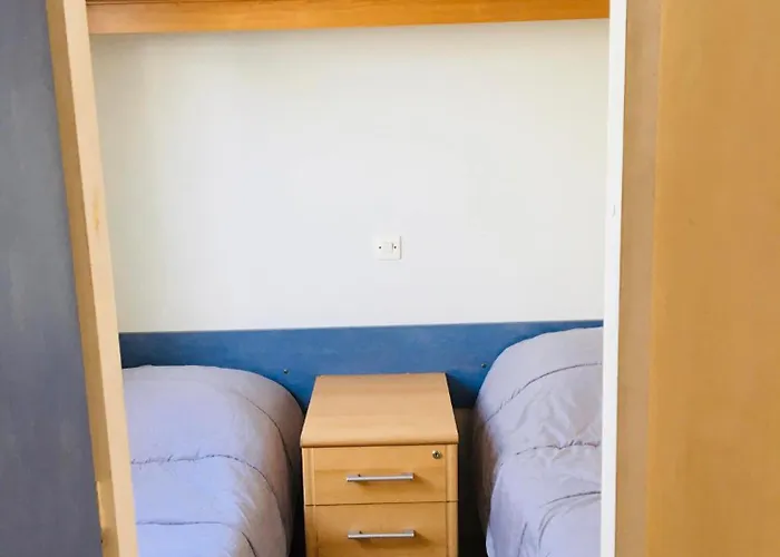 Mobil-home Avec Grand Jardin