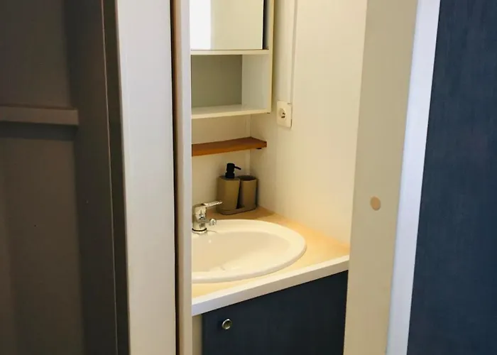 Mobil-home Avec Grand Jardin Sérignan