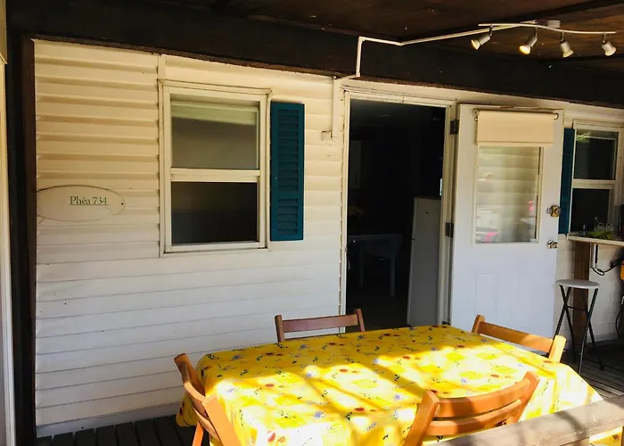 Mobil-home Avec Grand Jardin Casa de Férias *