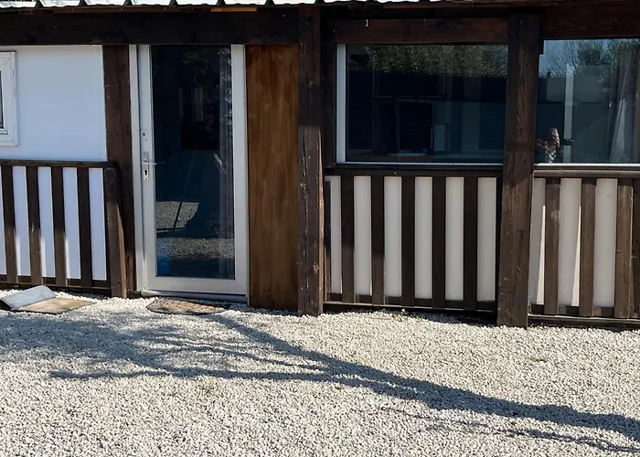 Mobil-home Avec Grand Jardin